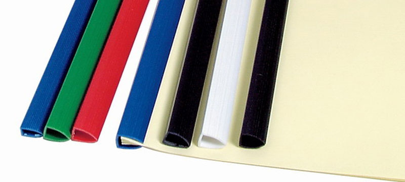 Reliure anneaux en plastiques